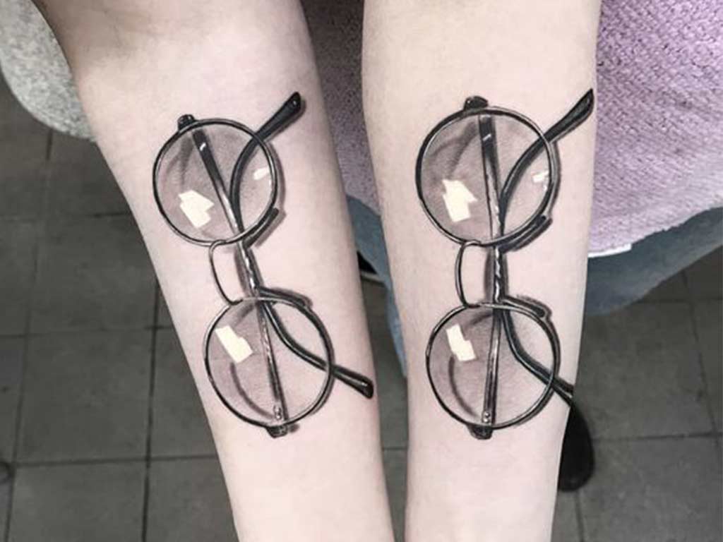 Realistic 3d tattoo of eyeglasses for couples